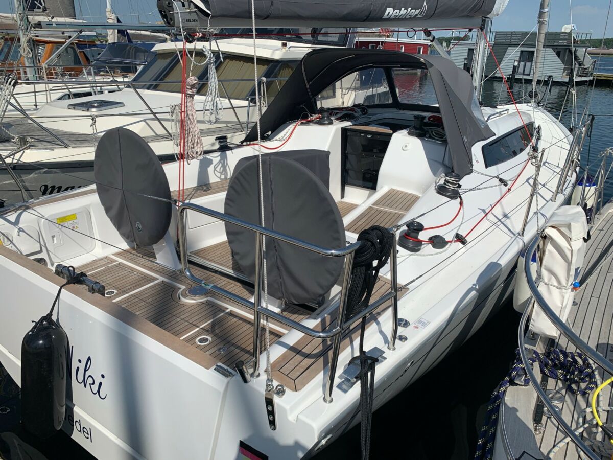 Segelyacht Dehler 38 SQ Sailingworld Yachtmakler 1 (Groß)