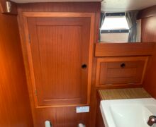 Segelyacht Hallberg-Rassy 352 Scandinavia by Sailing World Yachtbrokers Heiligenahafen 19