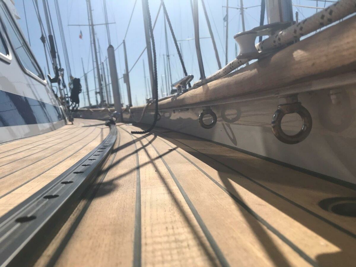 Segelyacht Motiva 39S Sailing World Yachtbrokers 34