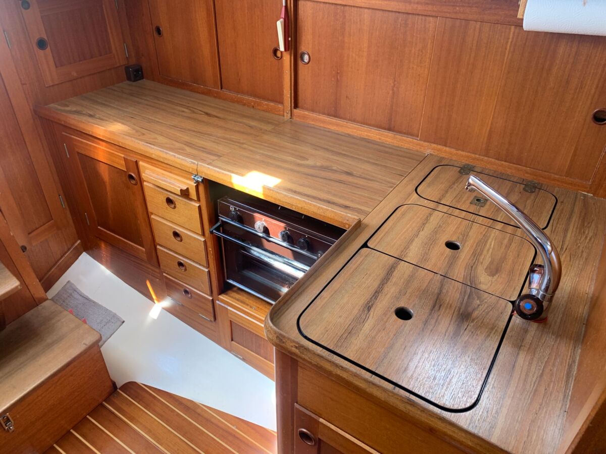 Segelyacht Najad 320 Sailing World Yachtmakler Heiligenhafen 13