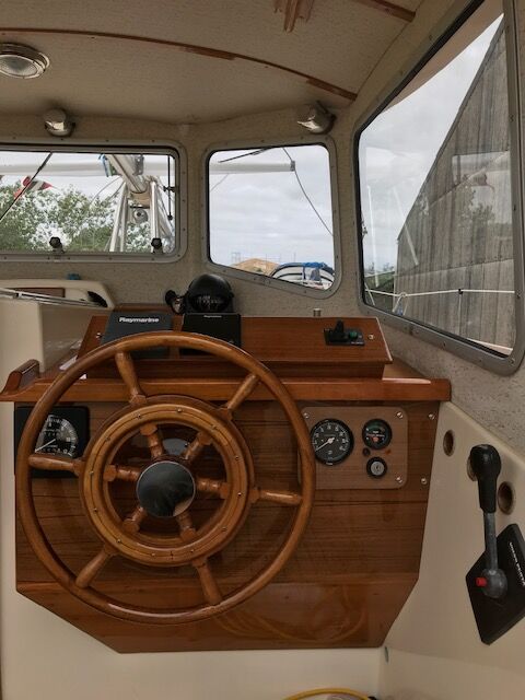 Motorsegler Hallberg-Rassy 94 Sailing World Yachtmakler 95