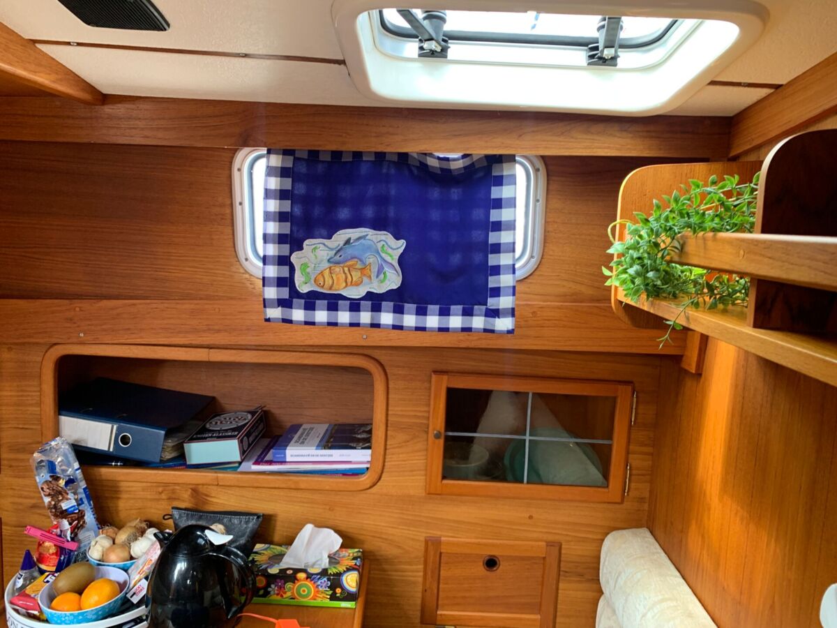 Motorsegler Nauticat 33 Sailing World Yachtmakler 31