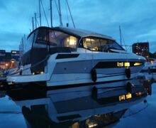 Motoryacht Jeanneau NC 33 Sailing World Yachtbrokers 3