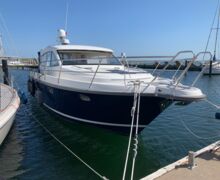 Motoryacht Nimbus 405 Coupe Sailing World Yachtmakler Heiligenhafen 1 bearbeitet