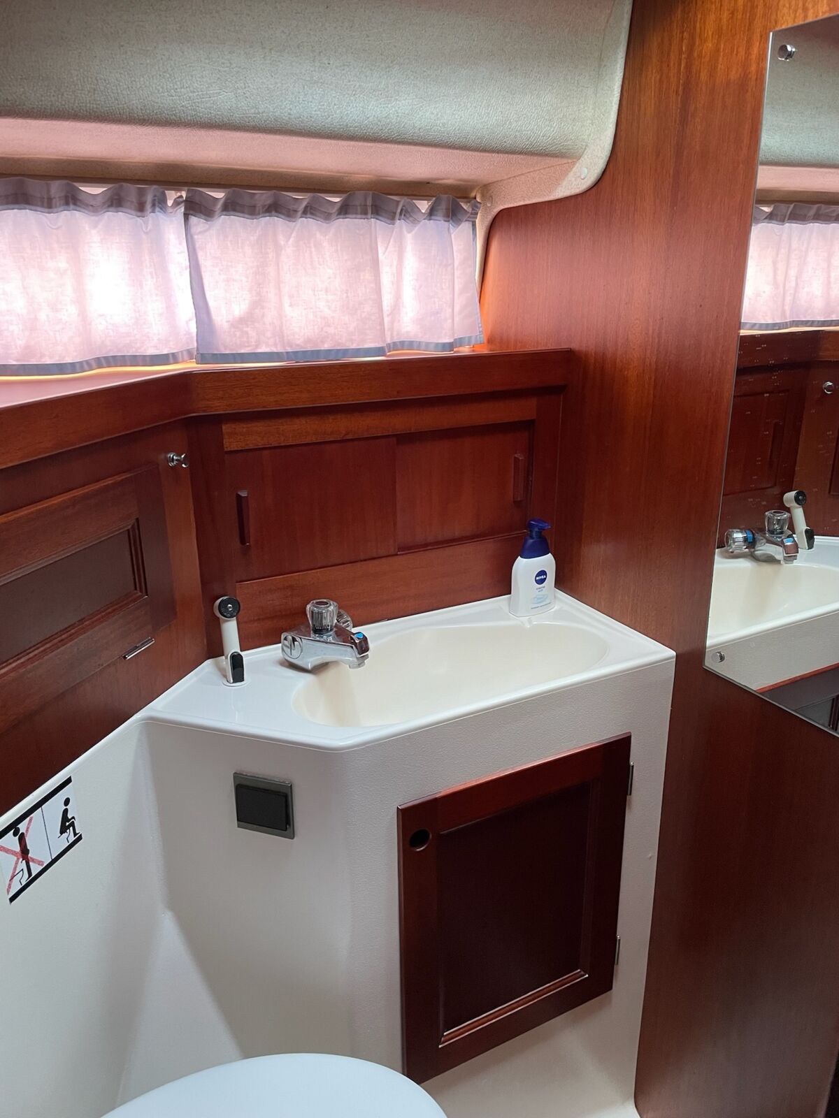 Motoryacht Storebro Royal Cruiser 340 Biscay Sailing World Yachtbrokers Heiligenhafen 17