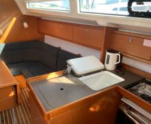 Sailing Yacht Bavaria Cruiser 34 Sailing World Yachtbrokers Heiligenhafen 32
