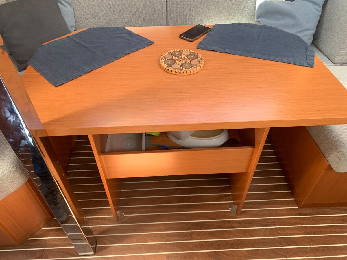 Sailing Yacht Bavaria Cruiser 38 Sailing World Yachtbrokers Heiligenhafen 16