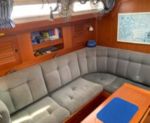Sailing Yacht Hallberg-Rassy 42 F Sailing World Yachtbrokers Heiligenhafen 42