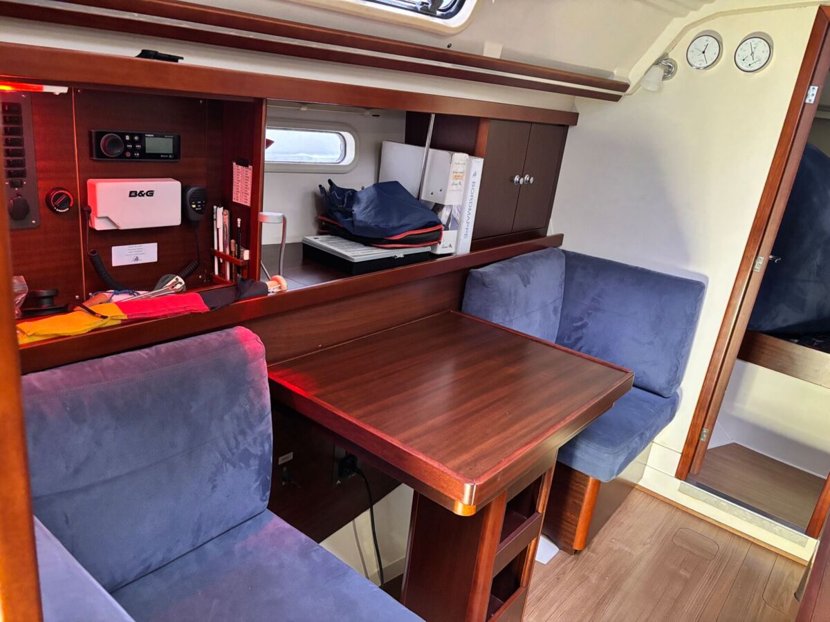Sailing Yacht Hanse 375 Sailing World Yachtbrokes Heiligenhafen 62