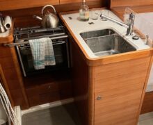 Sailing Yacht Salon 34 Sailing World Yachtbrokers 12