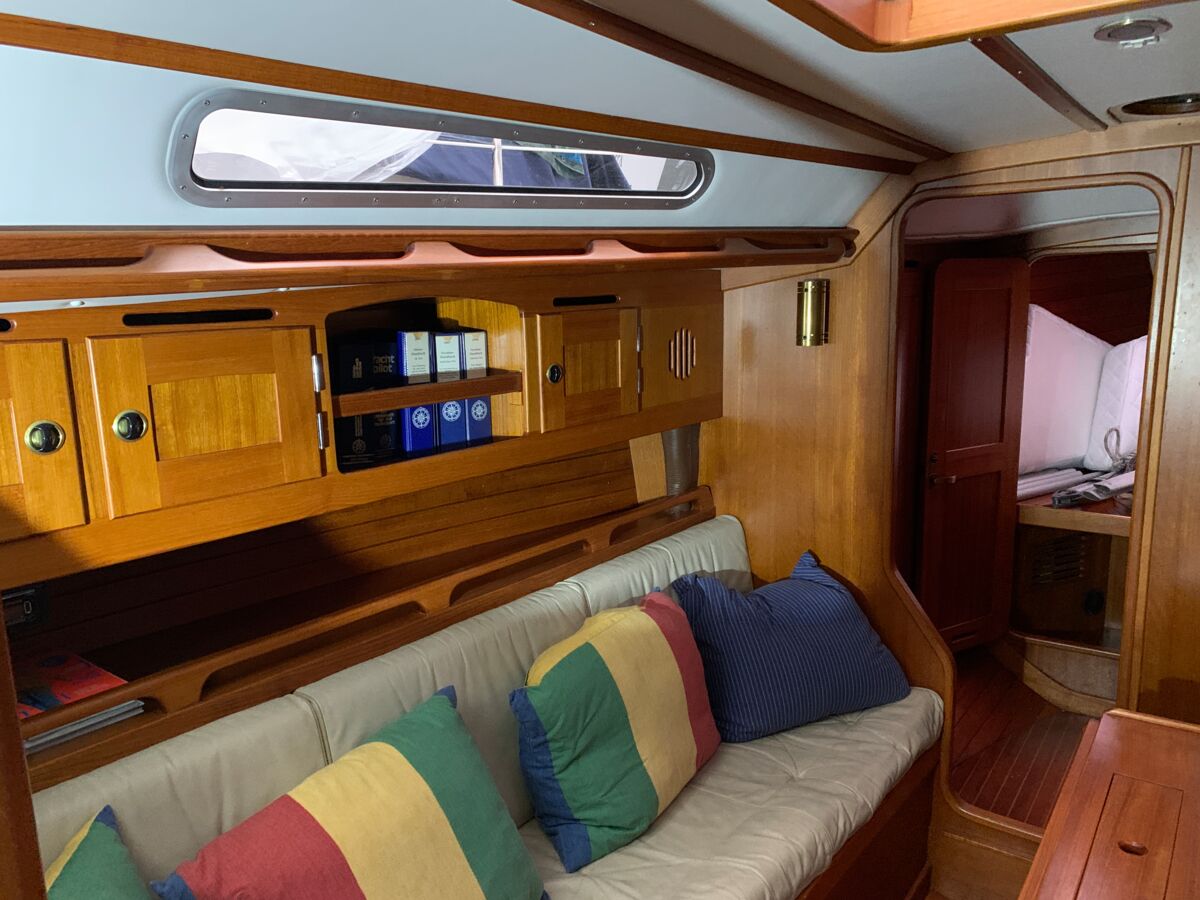 Sailing Yacht Wasa 370 Sailing World Yachtbrokers 25