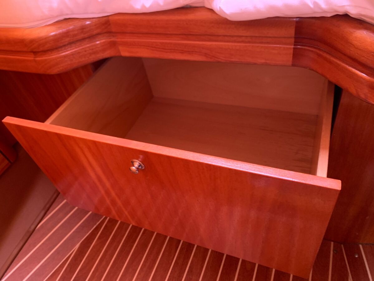Sailingyacht Bavaria 31 Cruiser 16-1