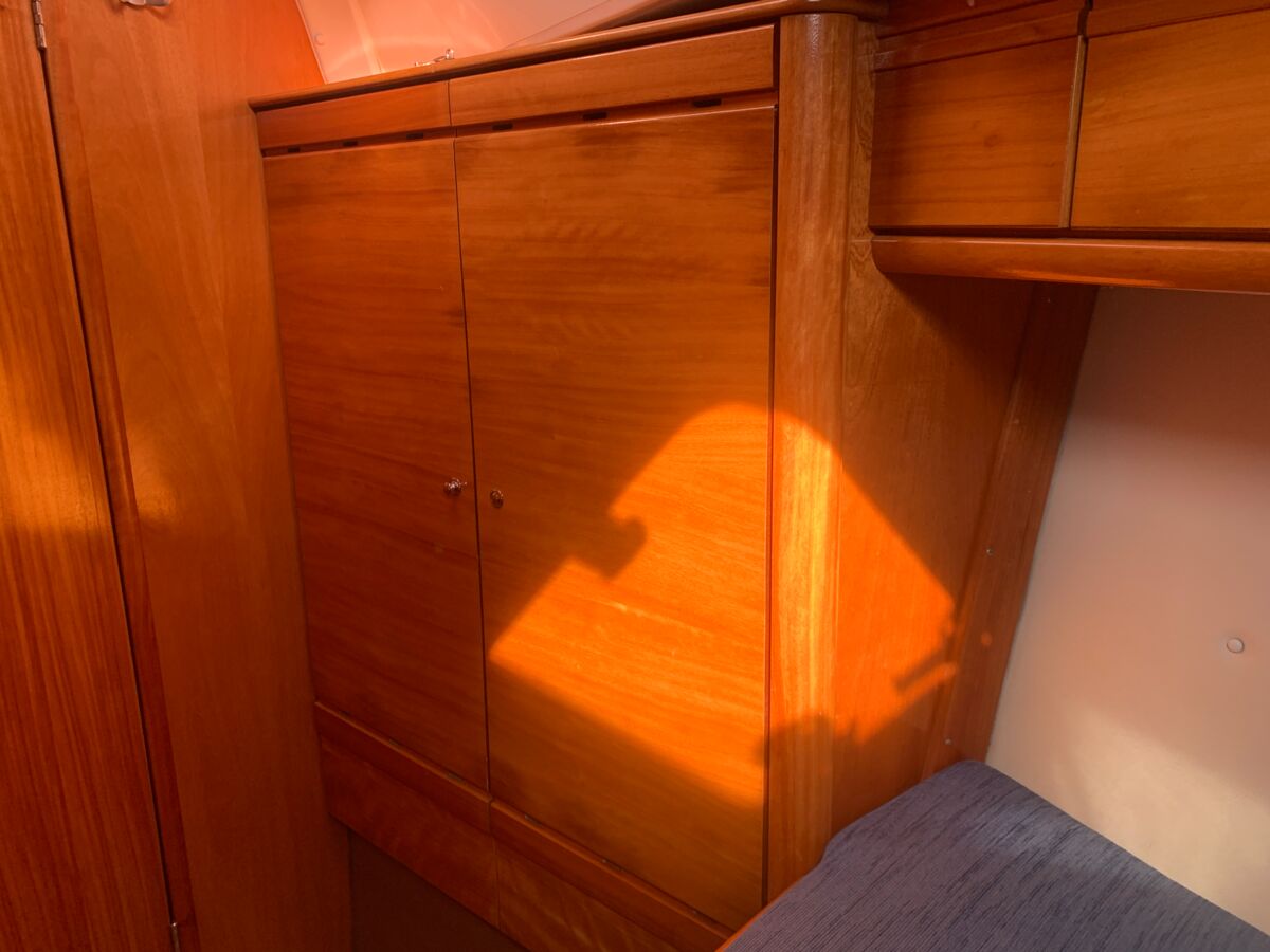 Segelyacht Bavaria 37 Cruiser Sailing World Yachtbrokers Heiligenhafen 14