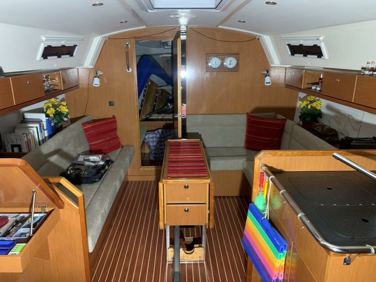 Segelyacht Bavaria Cruiser 36 Sailing World Yacht Brokers Heiligenhafen 9