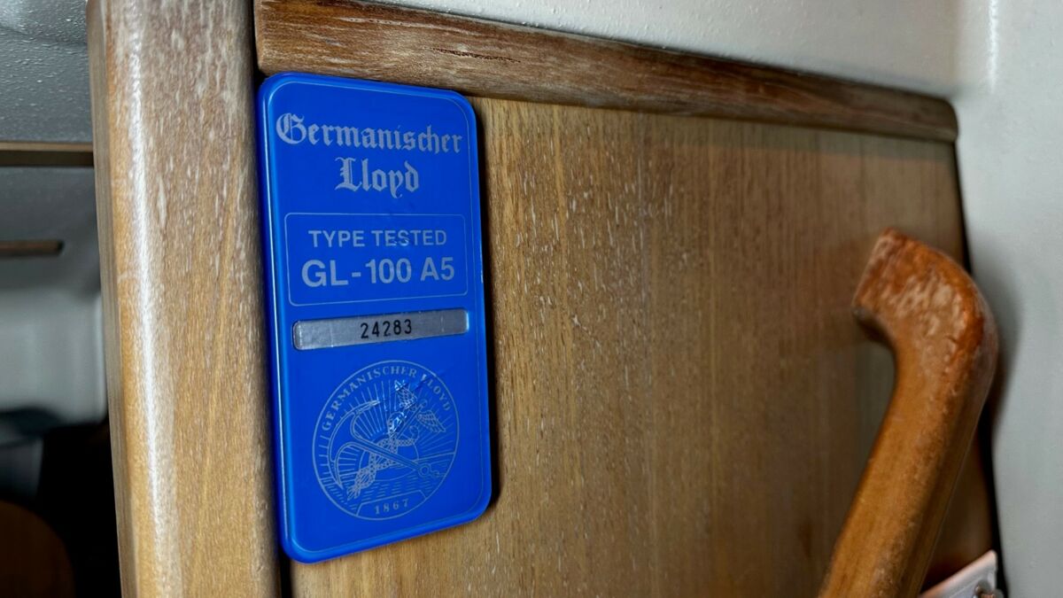 Segelyacht Dehler 35 CWS Sailing World Yachtmakler Heiligenhafen 17