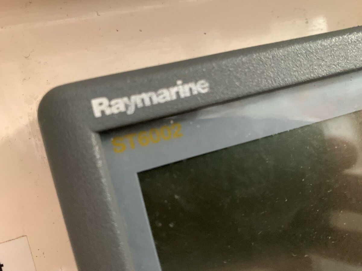 Segelyacht Hallberg-Rassy 45 Sailing World Yachtmakler   (71)