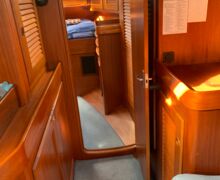 Segelyacht Hallberg-Rassy 45 Sailing World Yachtmakler Heiligenhafen 81