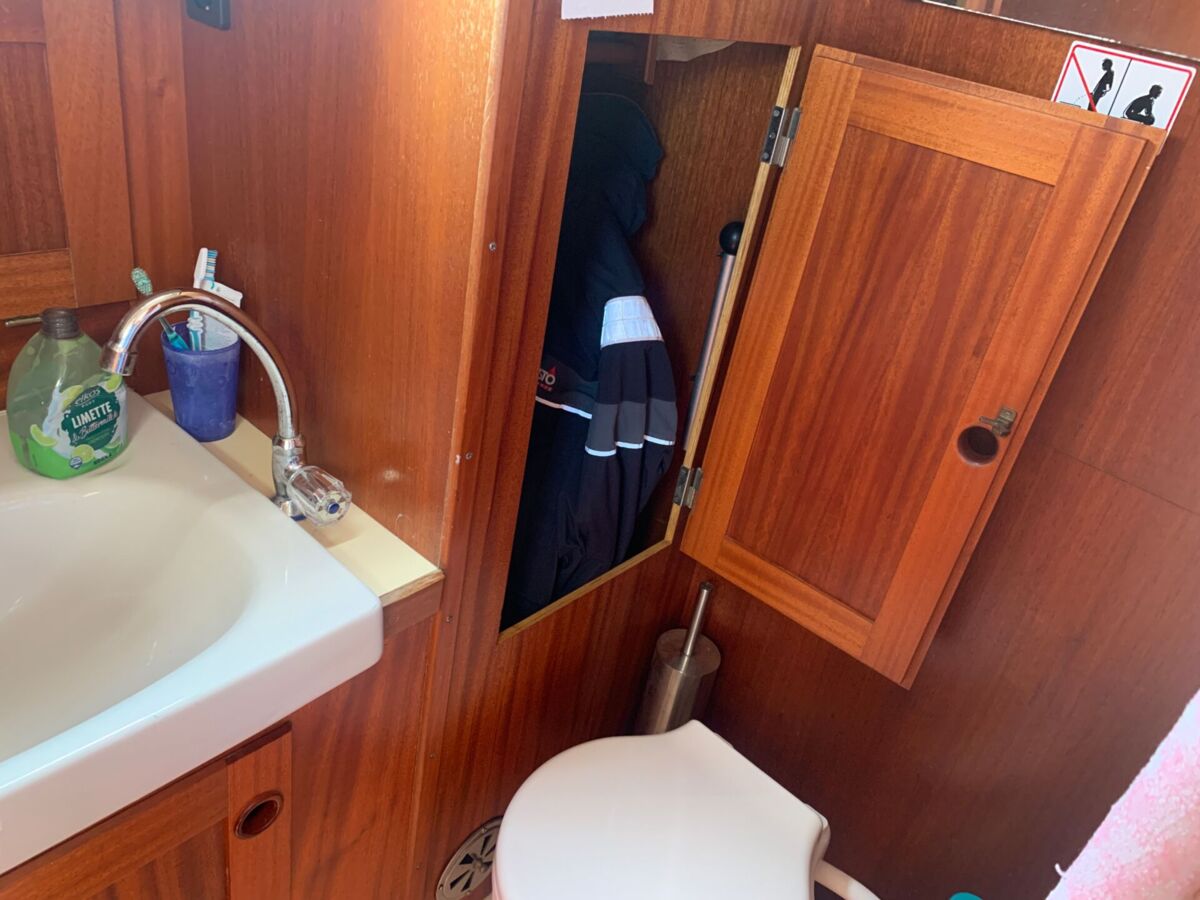 Segelyacht Najad 320 Sailing World Yachtmakler Heiligenhafen 28
