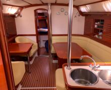 Hanse 411