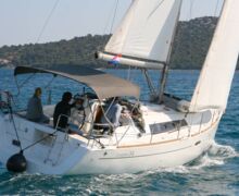 Beneteau Oceanis 34 Sailing World Yachtmakler 1