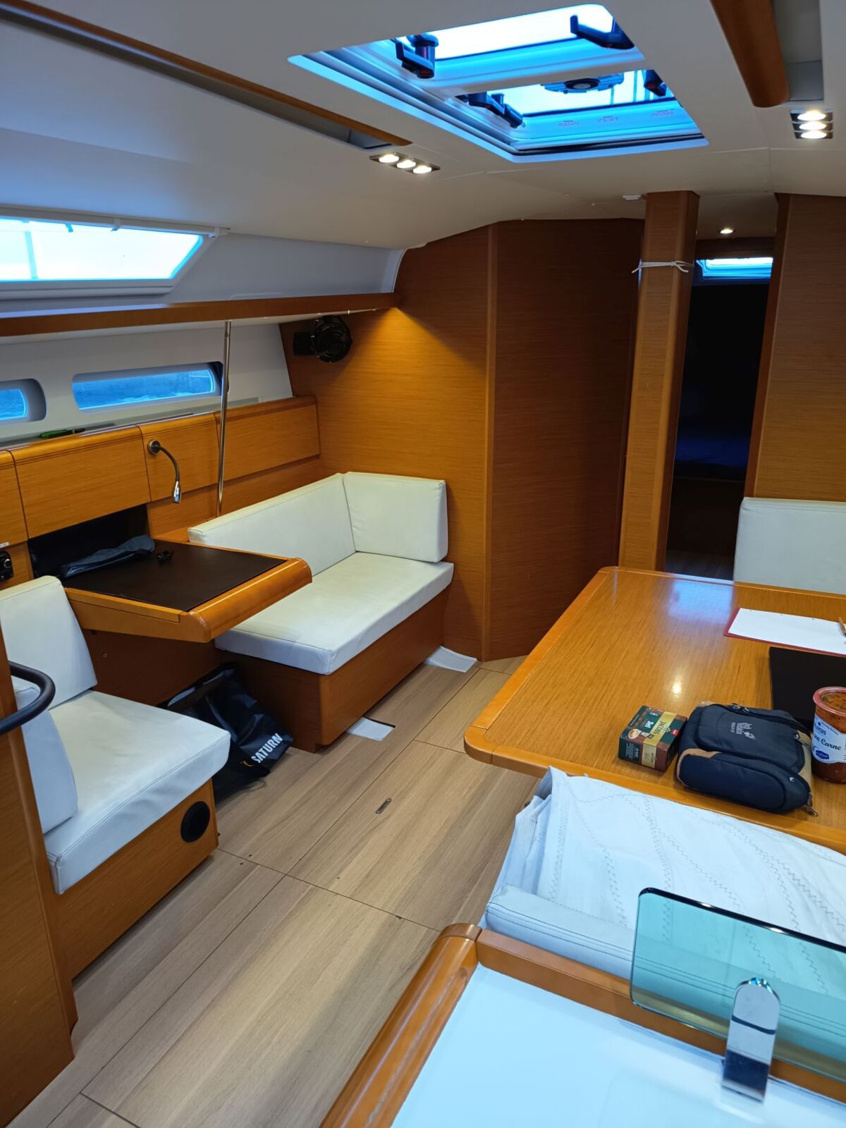 Jeanneau Sun Odyssey 449 Sailing World 5