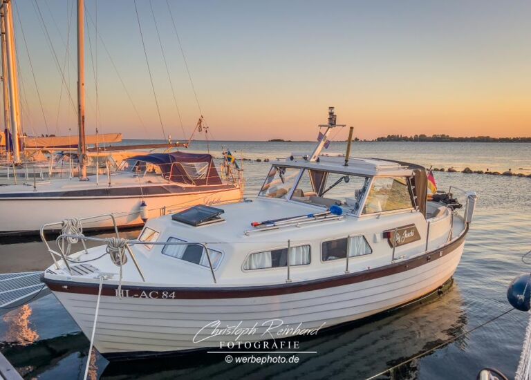 Motorkreuzer Risör 29 Sailing World Yachtmakler Heiligenhafen 1