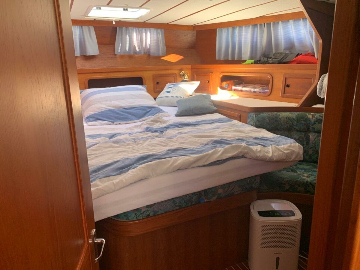 Motorsegler Nauticat 40 Ketch Sailing World Yachtbrokers 62