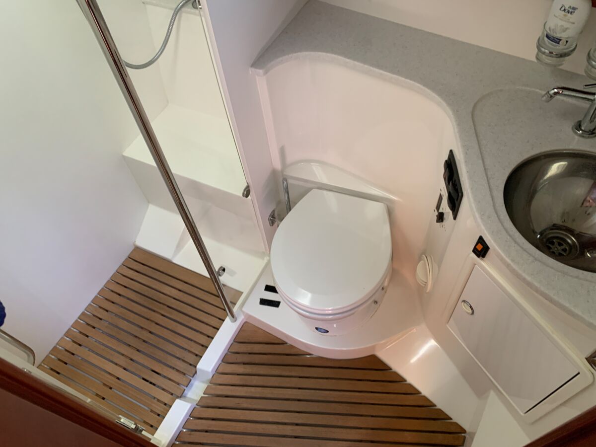 Motoryacht Nimbus 405 Coupe Sailing World Yachtmakler Heiligenhafen 33