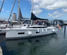 Sailing Yacht Bavaria Cruiser 38 Sailing World Yachtbrokers Heiligenhafen 38