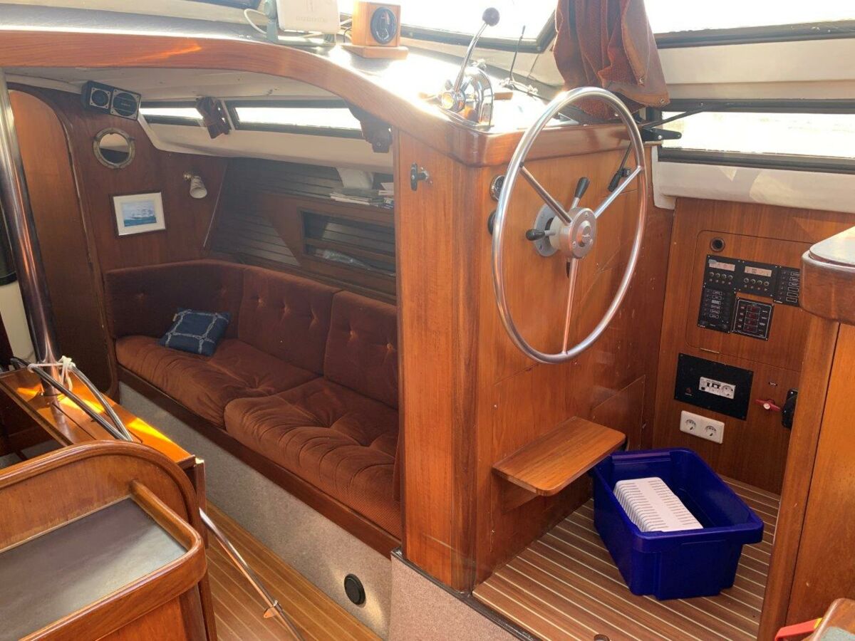 Sailing Yacht Beneteau Evasion 37 Ketch Sailing World Yachtbrokers Heiligenhafen 53