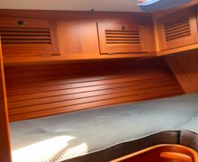 Sailing Yacht Hallberg-Rassy 42 F Sailing World Yachtbrokers Heiligenhafen 46