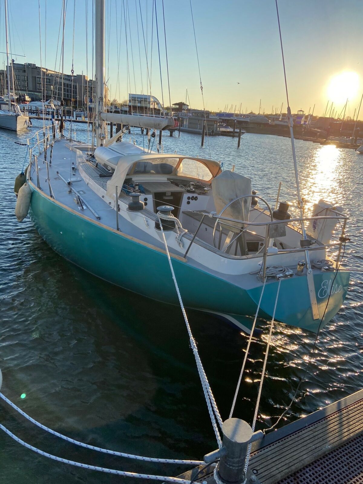 Sailing Yacht S&S 50 Sailing World Yachtbrokers 1