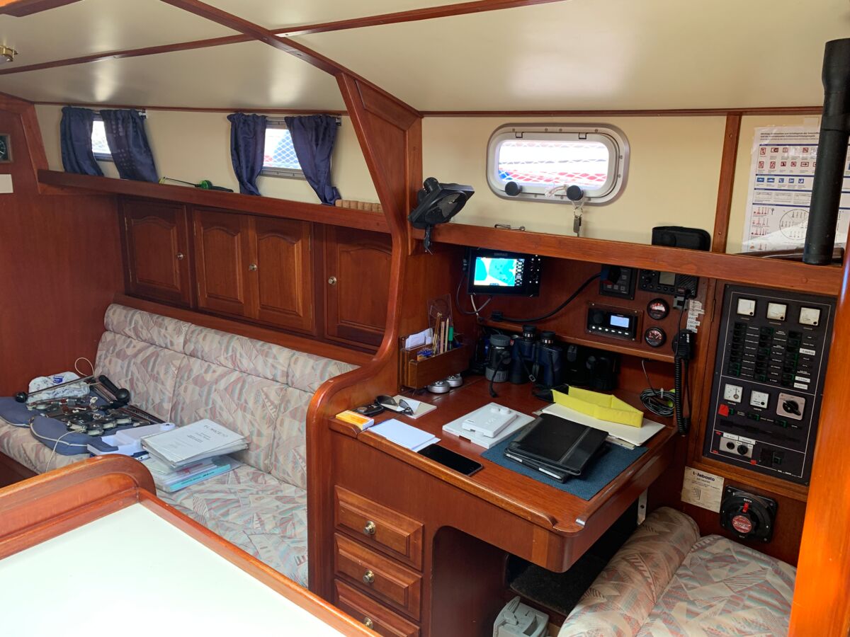 Sailing Yacht Shearwater 39 Sailing World Yachtbrokers Heiligenhafen 13