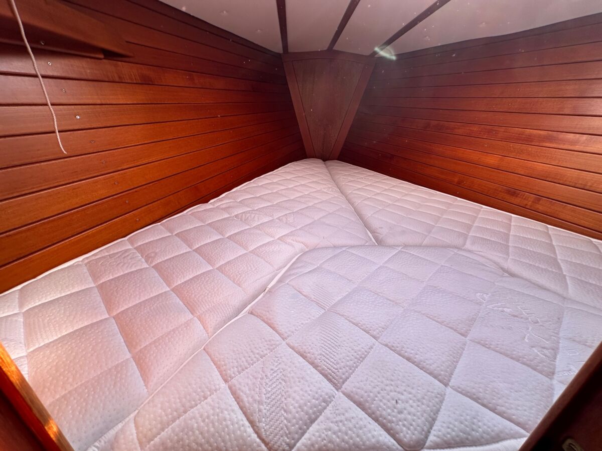 Sailing Yacht Wasa 370 Sailing World Yachtbrokers 7-2