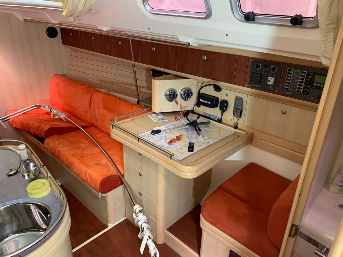 Saling Yacht Etap 37 S Sailing World Yachtbrokers Heiligenhafen 3
