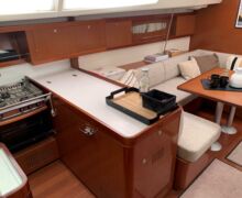 Segelyacht Beneteau Oceanis 46 Sailing World Yachtmakler 42