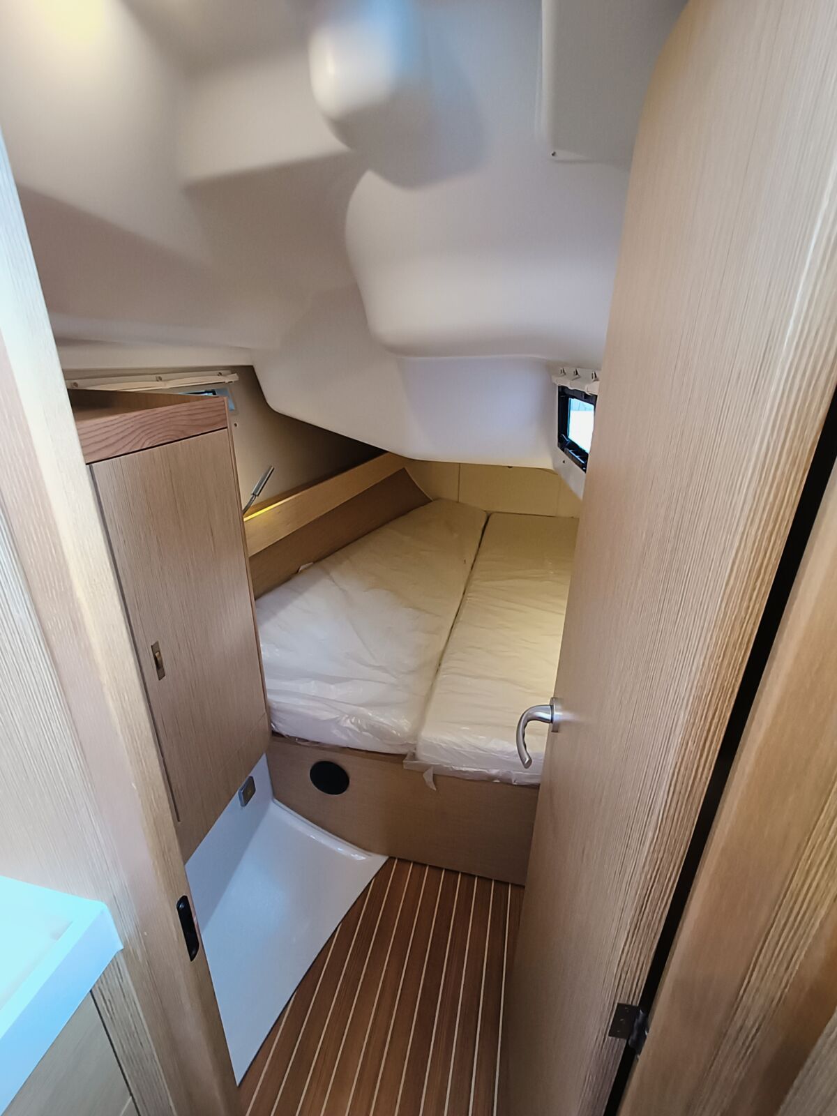 Segelyacht Dehler 38 SQ Sailingworld Yachtmakler 19