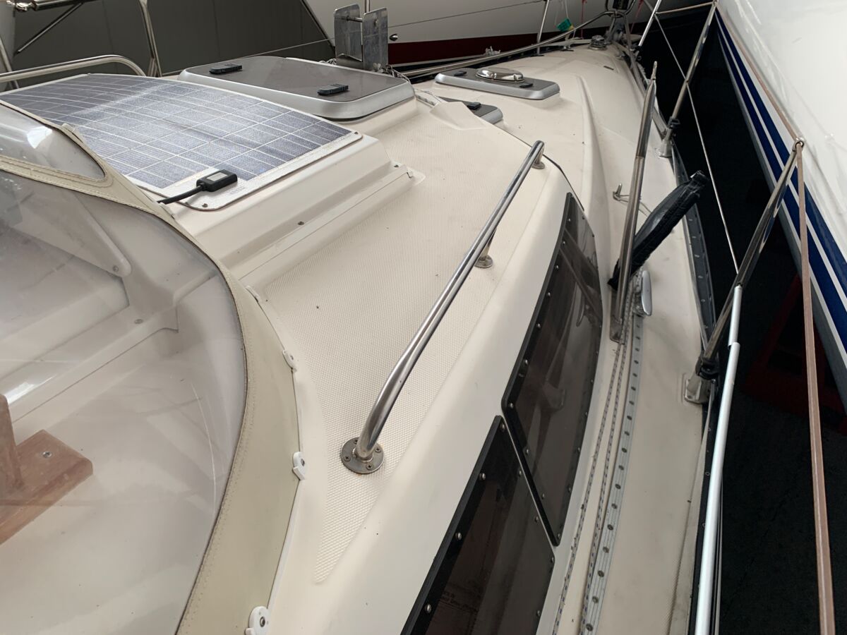 Segelyacht Hai 760 Decksalon Sailing World Yachtmakler 36