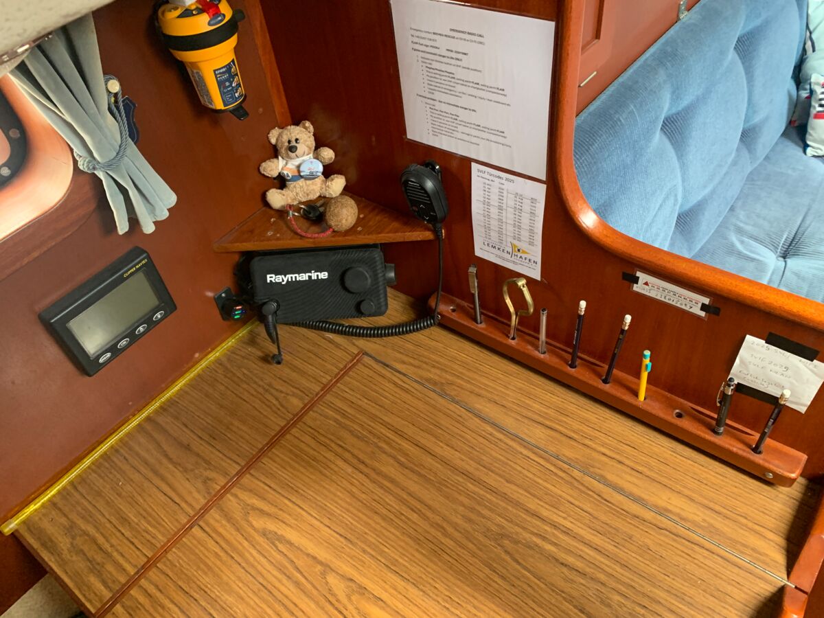 Segelyacht Hallberg-Rassy 352 Scandinavia by Sailing World Yachtbrokers Heiligenahafen 27