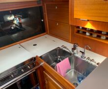 Segelyacht Hallberg-Rassy 45 Sailing World Yachtmakler Heiligenhafen 51