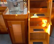 Segelyacht Hallberg-Rassy 45 Sailing World Yachtmakler Heiligenhafen 99
