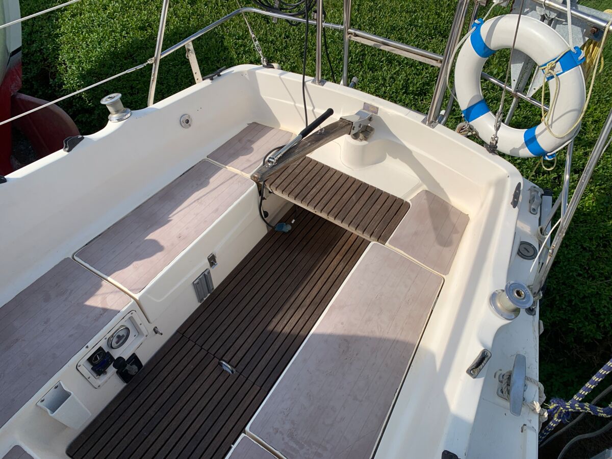 Segelyacht Sunbeam 30 9