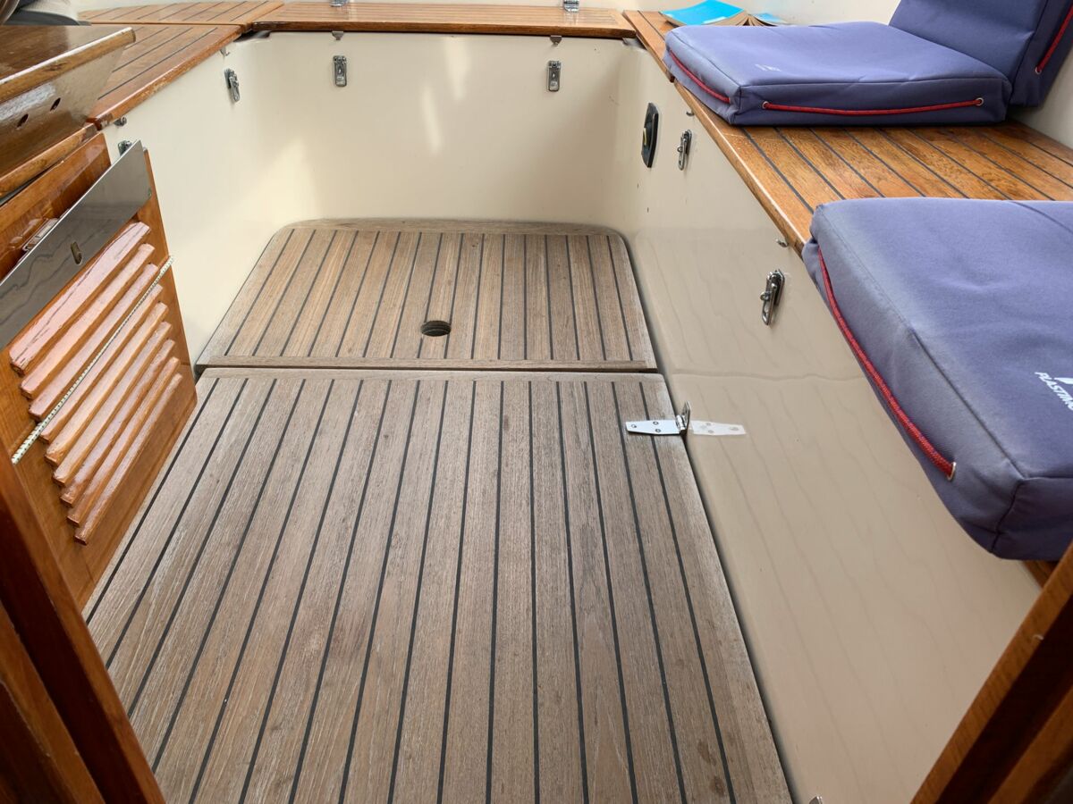 Hallberg-rassy-94-gebrauchte-yacht-sailing-world-yachtmakler-heiligenhafen-32