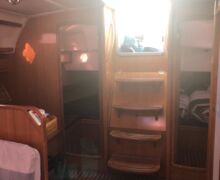 Bavaria 42-Cruiser-Gebrauchtyacht-Sailing-World-Yachtbrokers-11
