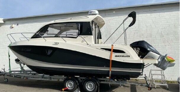 Motorboot Quicksilver Acrtive 755 Weekend Sailing World Yachtmakler 36