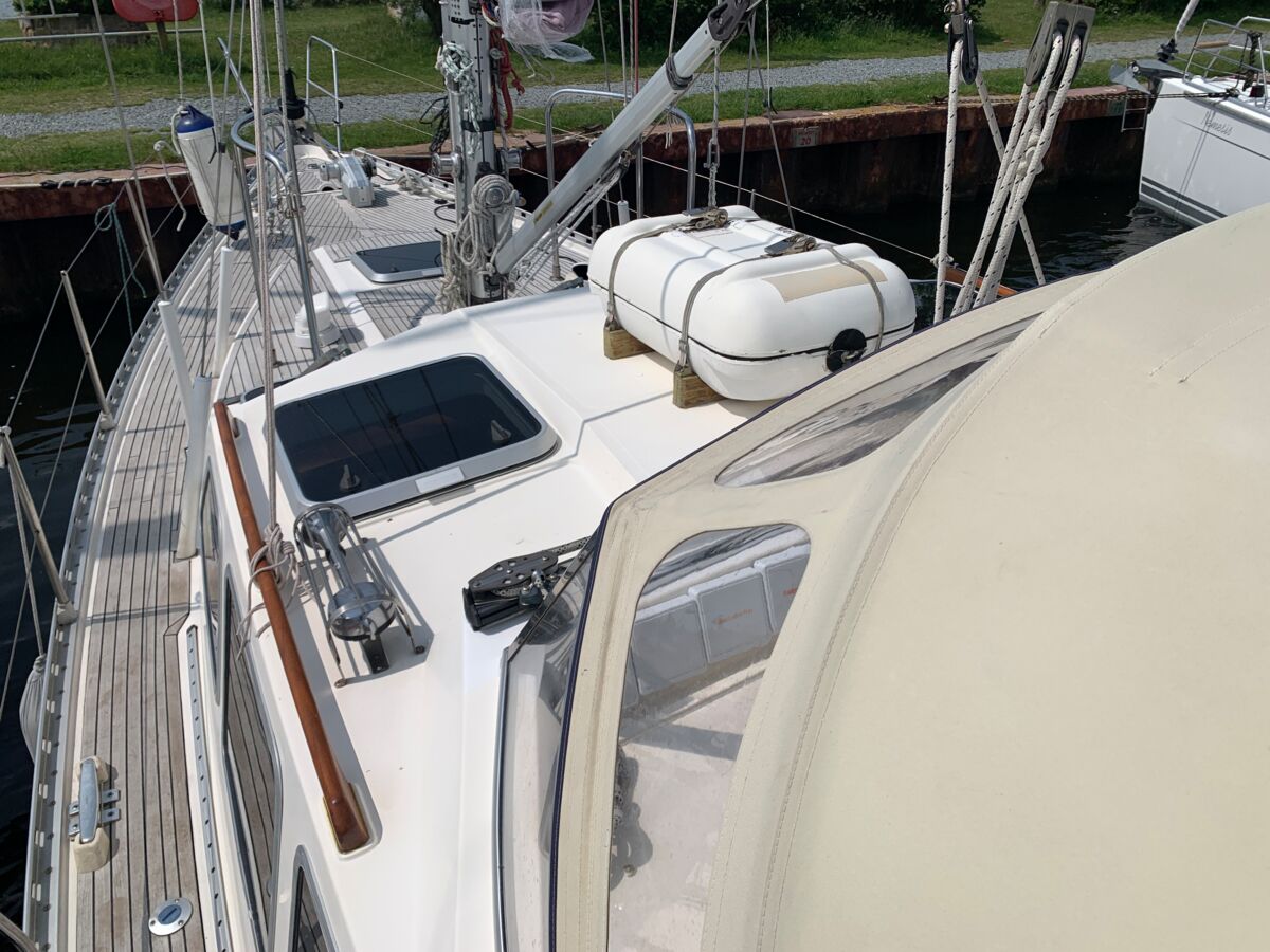 Motorsegler Nauticat 35 Sailingworld Yachtmakler Heiligenhafen 4