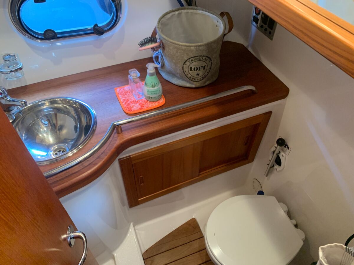 Motoryacht Nimbus 380 Carisma Fly Sailing World Yachtbrokes Heiligenhafen 36
