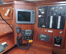 Sailing Yacht Bavaria 42 Sailing World Yachtbrokers 15