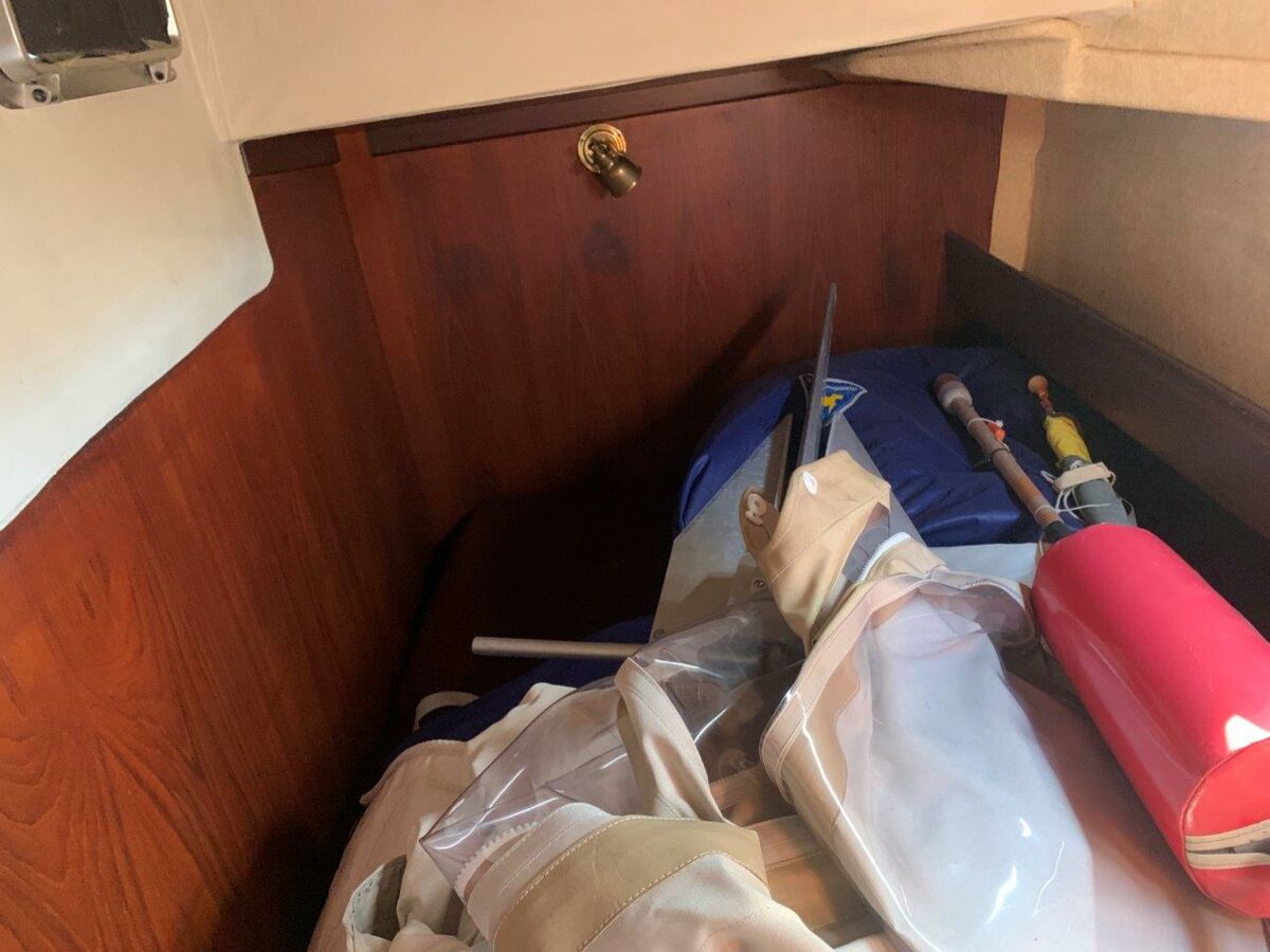 Sailing Yacht Beneteau Evasion 37 Ketch Sailing World Yachtbrokers Heiligenhafen 90