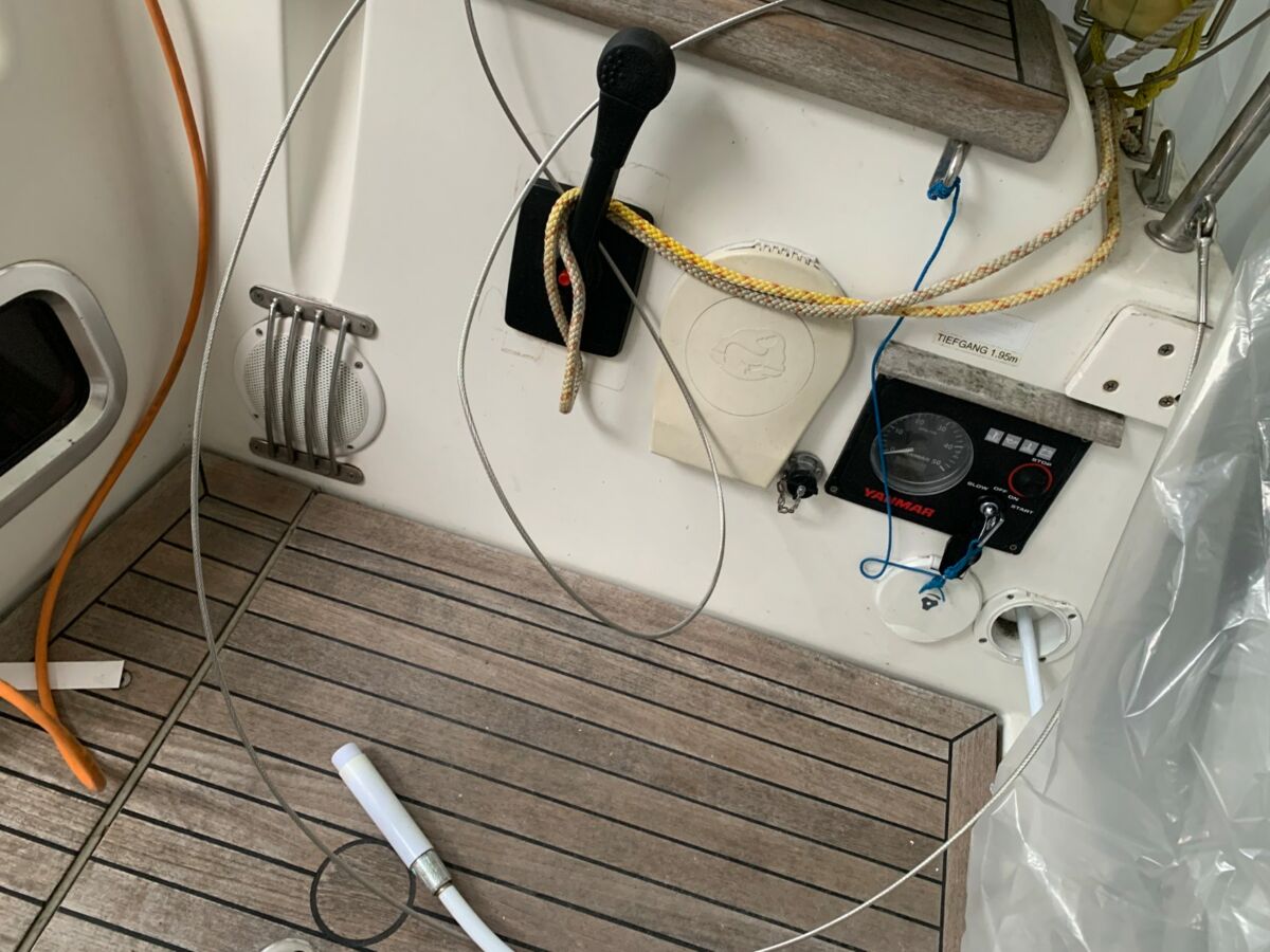 Sailing Yacht Hanse 375 Sailing World Yachtbrokes Heiligenhafen (49)